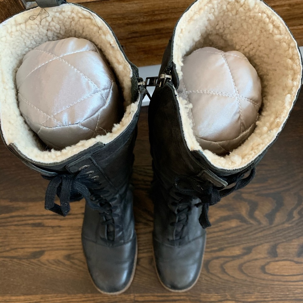 RARE UGG tall black leather boot